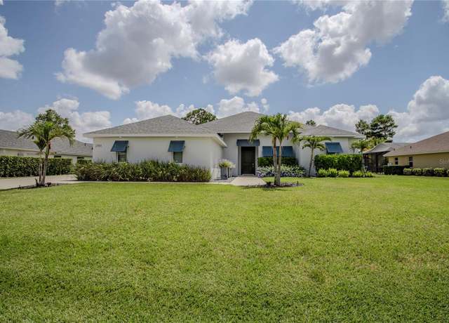 Property at 2701 Island Dr, Sebring, FL 33872, 3 beds, 3 baths