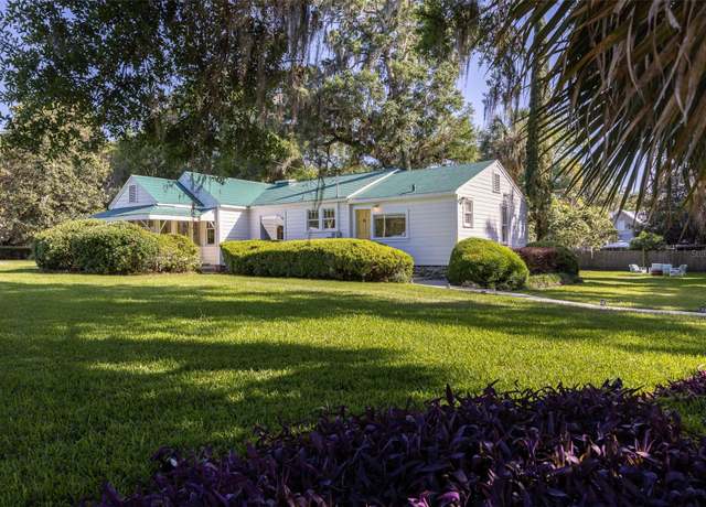 Property at 18736 NW 239th St, High Springs, FL 32643, 3 beds, 2 baths