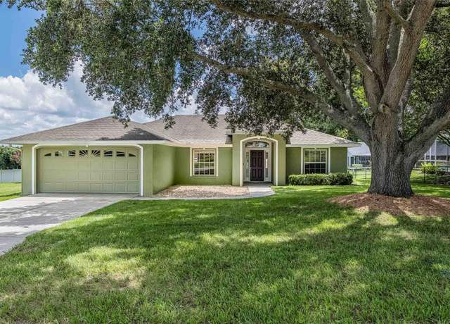 Property at 2714 Highlands Vue Pkwy, Lakeland, FL 33813, 3 beds, 2 baths
