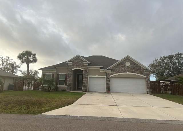 Property at 23149 Hammond Ave, Port Charlotte, FL 33954, 4 beds, 3 baths
