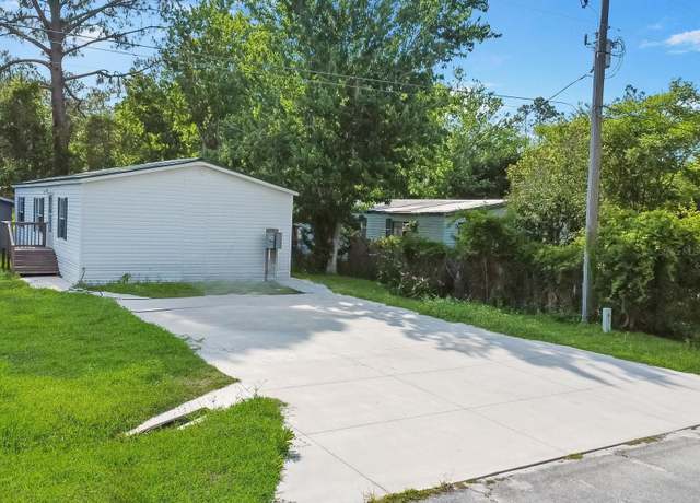 Property at 54735 Williams St, Astor, FL 32102, 3 beds, 2 baths