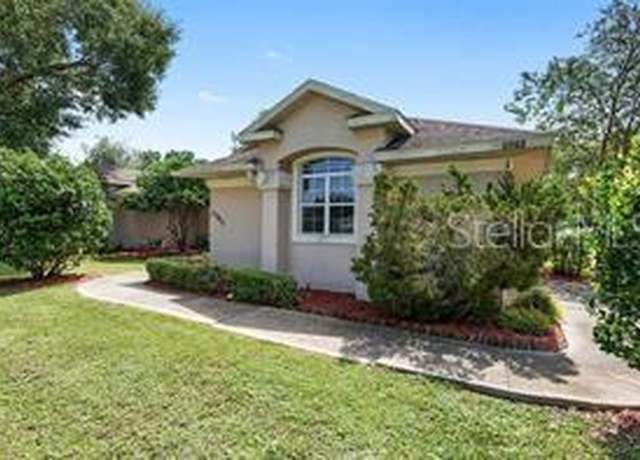 Property at 5060 SE 40th St, Ocala, FL 34480, 4 beds, 3 baths