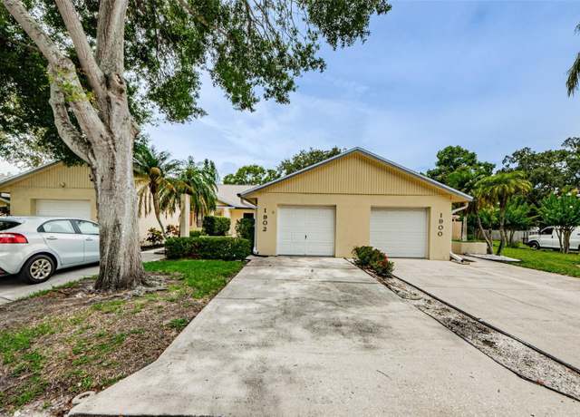 Property at 1902 Elaine Dr, Clearwater, FL 33760, 2 beds, 2 baths