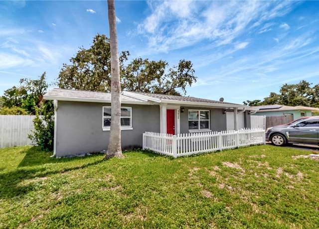 Property at 3426 Coldwell Dr, Holiday, FL 34691, 4 beds, 1.5 baths