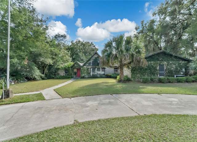 Property at 4626 NE 7th St, Ocala, FL 34470, 3 beds, 3 baths