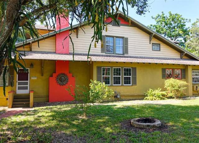 Property at 150 E Charlotte Ave, Eustis, FL 32726, 5 beds, 2 baths