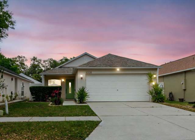 Property at 30225 Double Dr, Wesley Chapel, FL 33545, 3 beds, 2 baths