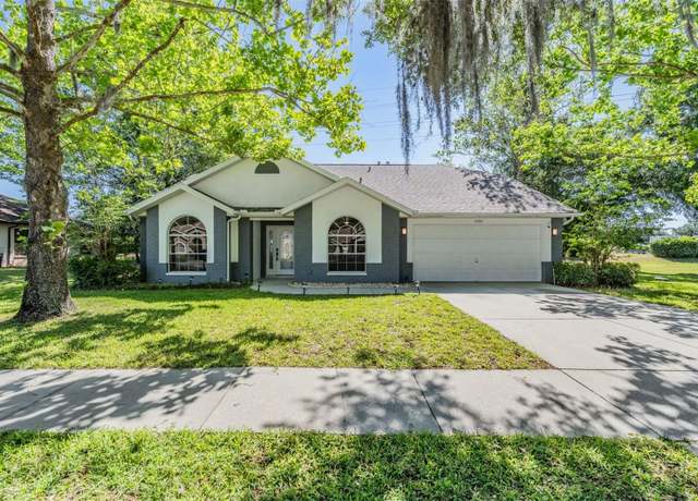 Property at 6302 Silver Oaks Dr, Zephyrhills, FL 33542, 3 beds, 2 baths