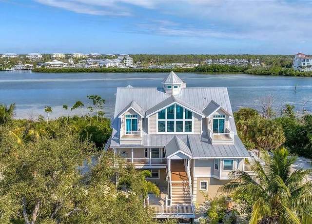Property at 3 Pointe Way, Placida, FL 33946, 4 beds, 4 baths