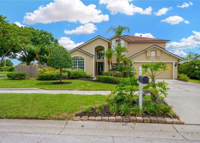 Property at 1649 Ledgestone Dr, Brandon, FL 33511, 5 beds, 3 baths