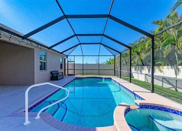 Property at 11306 77th St E, Parrish, FL 34219, 4 beds, 3 baths