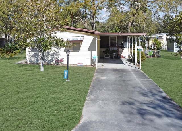 Property at 11131 NW 113th St, Chiefland, FL 32626, 2 beds, 2 baths