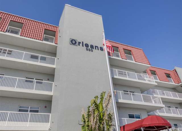 Property at 950 Tarpon Center Dr #506, Venice, FL 34285, 2 beds, 2 baths