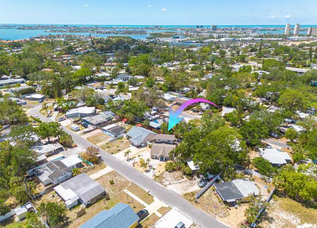 Property at 941 65th St S, St Petersburg, FL 33707, 3 beds, 2 baths