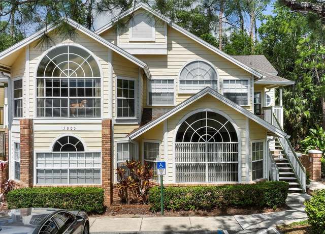 Property at 5005 Laguna Bay Cir #17, Kissimmee, FL 34746, 3 beds, 2 baths