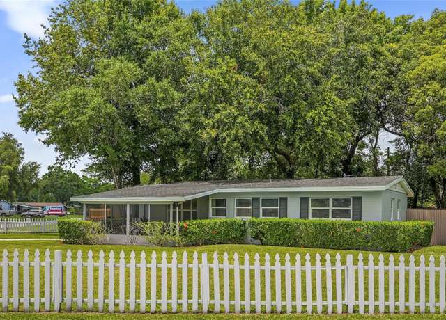 Property at 224 Woodmere Blvd, Sanford, FL 32773, 2 beds, 1 bath