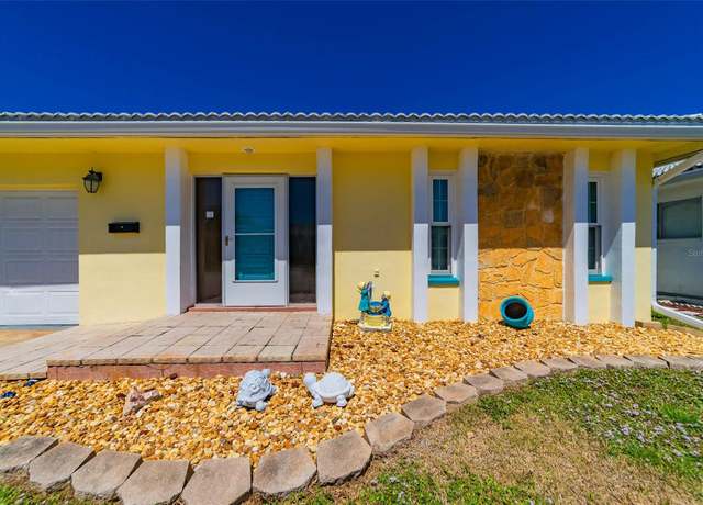 Property at 5427 Springwood Blvd #5427, Pinellas Park, FL 33782, 2 beds, 2 baths