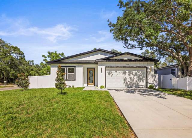 Property at 331 Archimedes St, Dunedin, FL 34698, 3 beds, 2 baths