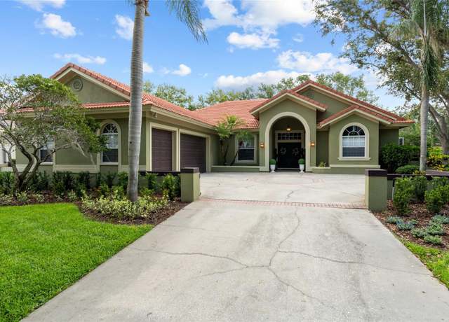 Property at 9075 Waterash Ln N, Pinellas Park, FL 33782, 4 beds, 3 baths
