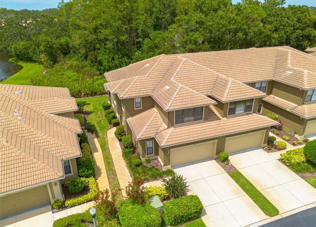 Property at 2567 Gloriosa Dr, Palm Harbor, FL 34684, 3 beds, 2.5 baths