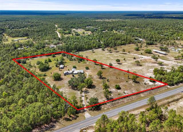 Property at 7450 SE State Road 121, Morriston, FL 32668, 4 beds, 4 baths