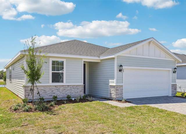 Property at 25 Ararat Dr, Palm Coast, FL 32137, 3 beds, 2 baths