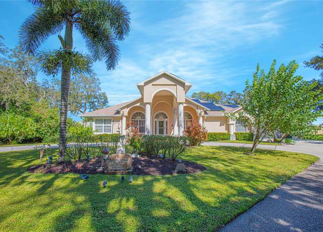 Property at 4735 Chelsea Ct, Kissimmee, FL 34744, 4 beds, 3 baths