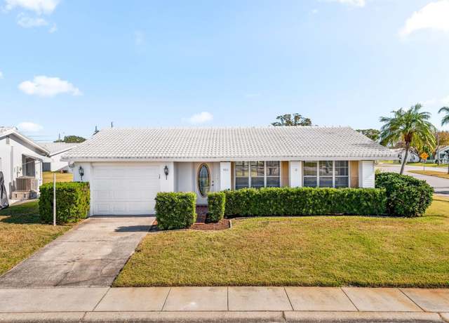 Property at 9201 40th Way N, Pinellas Park, FL 33782, 2 beds, 1 bath