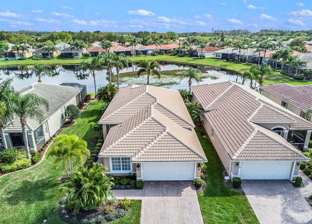 Property at 15731 Crystal Waters Dr, Wimauma, FL 33598, 3 beds, 2 baths