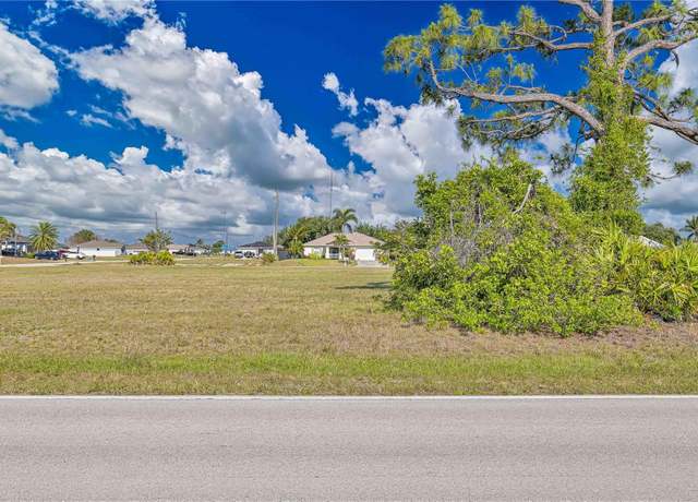 Property at 1803 Chiquita Blvd N, Cape Coral, FL 33993
