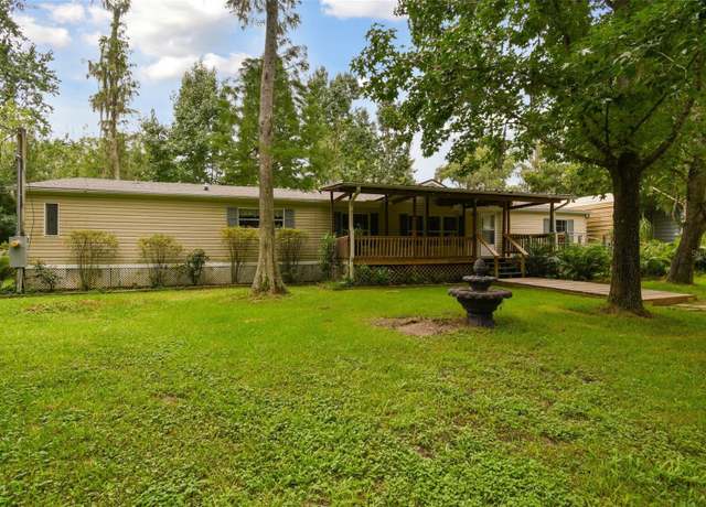 Property at 26771 Deacon Loop, Wesley Chapel, FL 33544, 4 beds, 2 baths