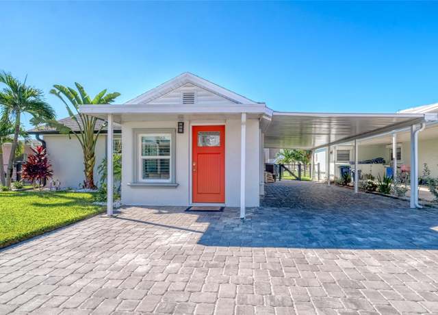 Property at 142 Beach Ave, Redington Shores, FL 33708, 2 beds, 1 bath