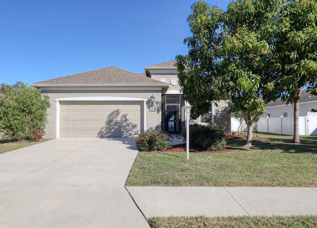 Property at 2824 47th St E, Palmetto, FL 34221, 3 beds, 2 baths
