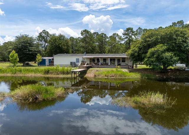 Property at 5506 Darwood St, Melrose, FL 32666, 4 beds, 2 baths