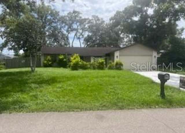 Property at 8364 Eldridge Rd, Spring Hill, FL 34608, 2 beds, 2 baths