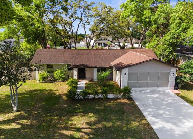 Property at 8364 Eldridge Rd, Spring Hill, FL 34608, 2 beds, 2 baths