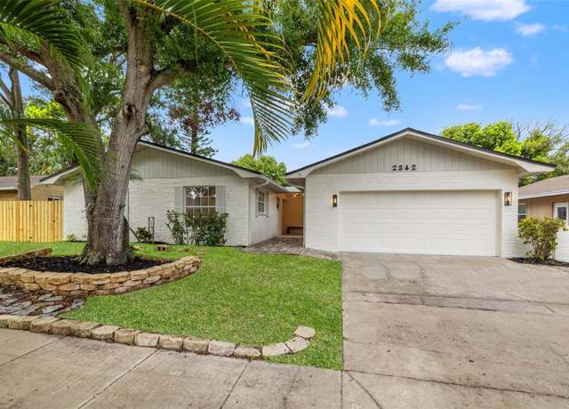 Property at 2342 Carrie Ct, Dunedin, FL 34698, 4 beds, 3 baths