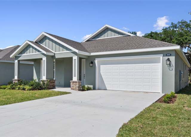 Property at 4537 Fairway Oaks Dr, Mulberry, FL 33860, 3 beds, 2.5 baths