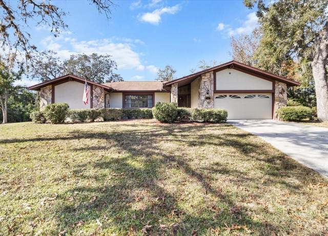 Property at 17 Balsam Ct W, Homosassa, FL 34446, 3 beds, 2 baths