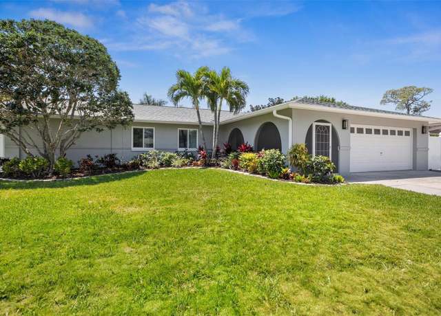 Property at 14128 Spoonbill Ln, Clearwater, FL 33762, 4 beds, 3 baths