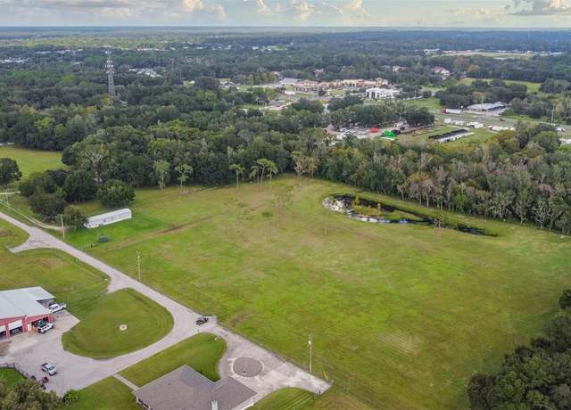 Property at 1440 Duff Rd, Lakeland, FL 33810, 2 beds, 1 bath