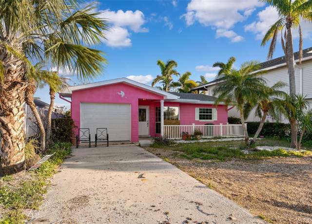 Property at 129 Wall St, Redington Shores, FL 33708, 2 beds, 2 baths