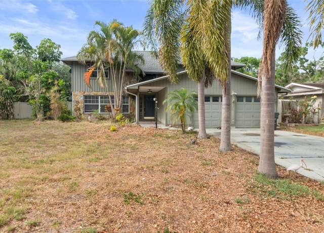 Property at 2493 6th Ave SW, Largo, FL 33770, 4 beds, 3 baths