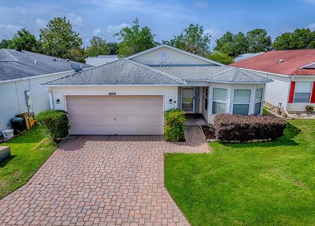 Property at 32708 Westwood Loop, Leesburg, FL 34748, 2 beds, 2 baths