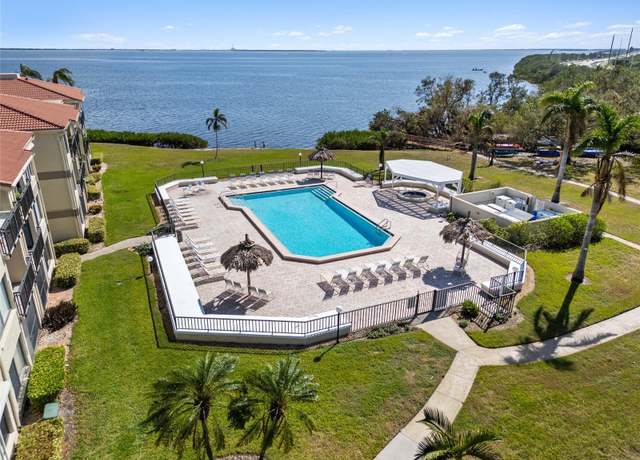 Property at 6372 Palma Del Mar Blvd S #320, St Petersburg, FL 33715, 2 beds, 2 baths