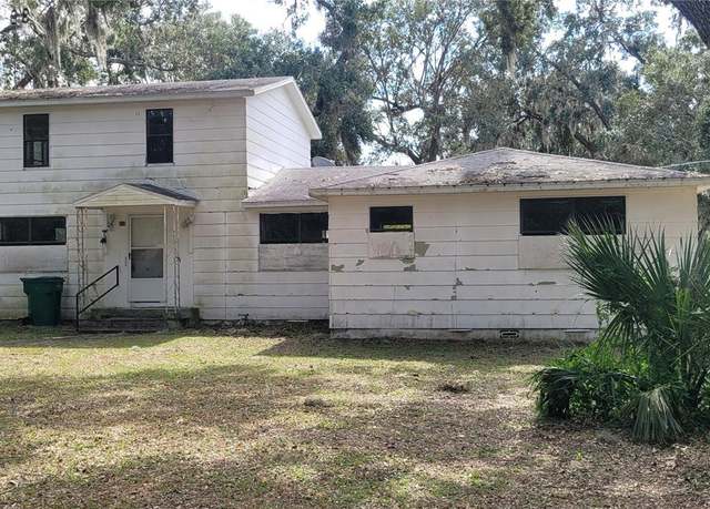 Property at 242 Oak Hill Rd, Lady Lake, FL 32159, 3 beds, 1 bath