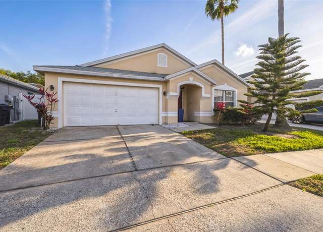 Property at 319 Bailey Cir, Davenport, FL 33897, 4 beds, 2 baths