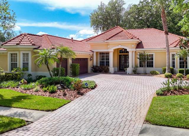 Property at 20104 Oak Alley Dr, Tampa, FL 33647, 4 beds, 4 baths
