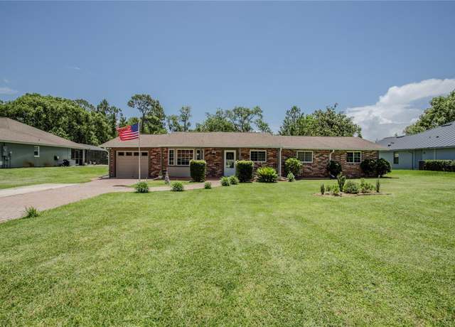 Property at 11418 Lake Eustis Dr, Leesburg, FL 34788, 3 beds, 3 baths