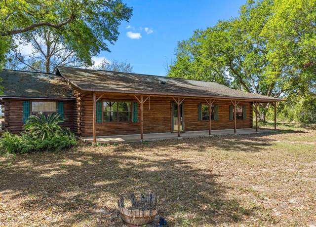 Property at 16510 Quarter Horse Ct, Montverde, FL 34756, 3 beds, 2 baths